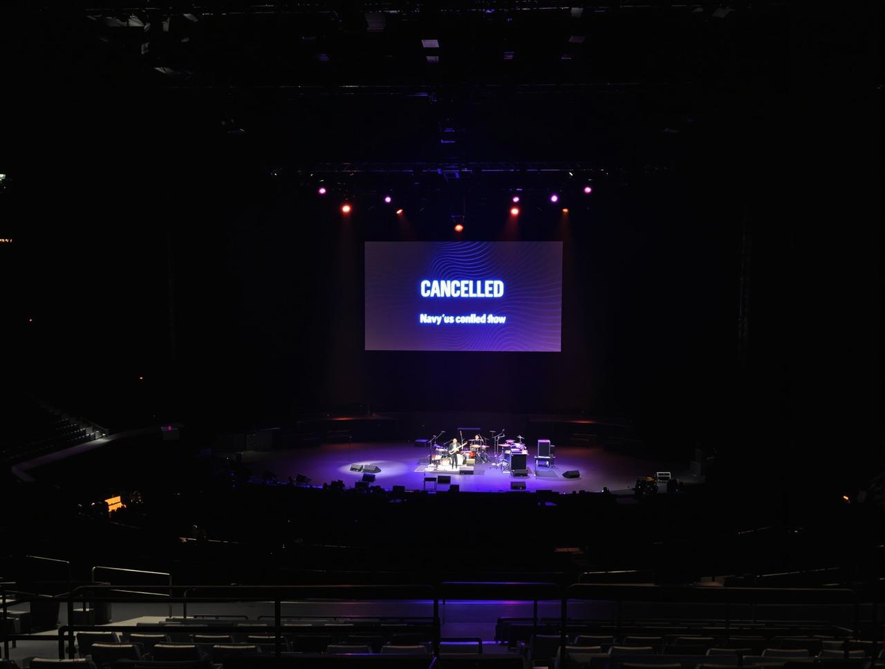 知名歌手突发疾病取消全国巡演,粉丝已购数万张票等待退票